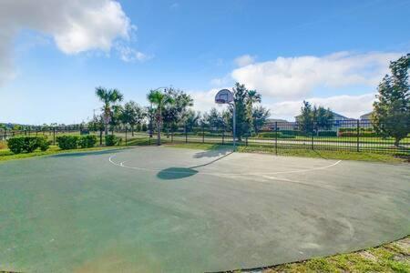 Сasa de vacaciones Lovely Thematic 2br With 2 Clubhouses & Waterpark *