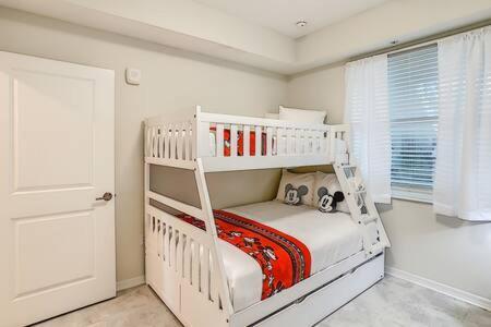 Lovely Thematic 2br With 2 Clubhouses & Waterpark