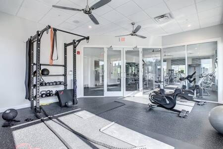 Lovely Thematic 2br With 2 Clubhouses & Waterpark Kissimmee