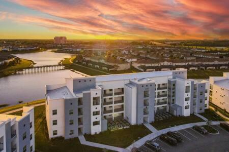 Lovely Thematic 2br With 2 Clubhouses & Waterpark Holiday home Kissimmee
