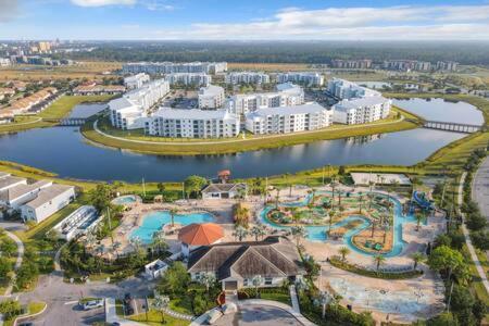 Lovely Thematic 2br With 2 Clubhouses & Waterpark * Kissimmee