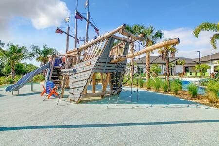 Holiday home Lovely Thematic 2br With 2 Clubhouses & Waterpark *