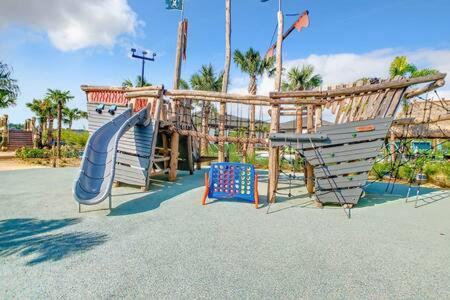 Holiday home Lovely Thematic 2br With 2 Clubhouses & Waterpark *
